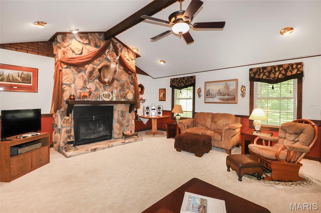 KINGDOM OF CALLAWAY EST - Residential