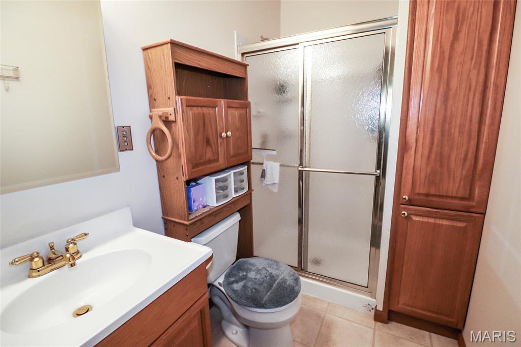 KINGDOM OF CALLAWAY EST - Residential