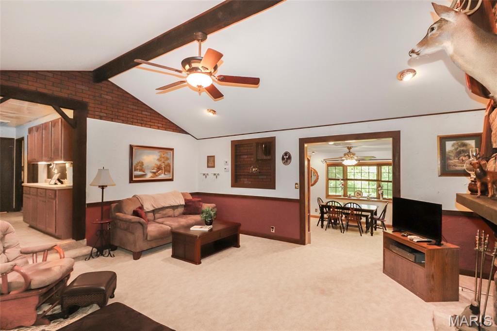 KINGDOM OF CALLAWAY EST - Residential