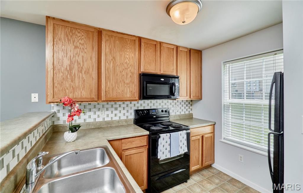 Photo of 6103 Spring Creek Lane, OFallon, MO 63368 (MLS # 26020182)