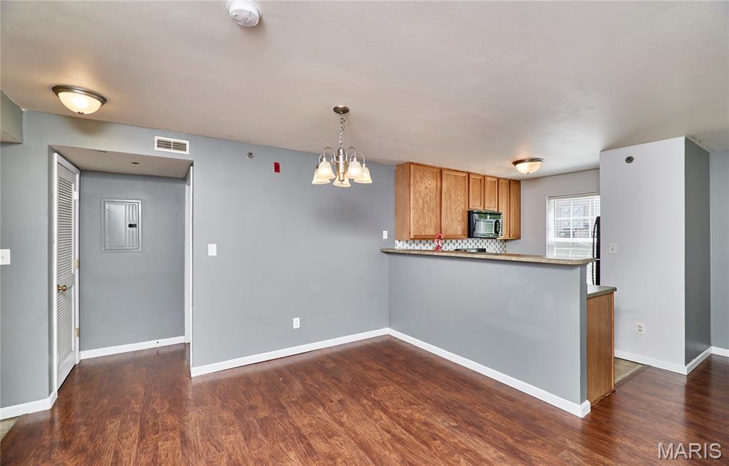 Springhurst Terrace #6 - Residential