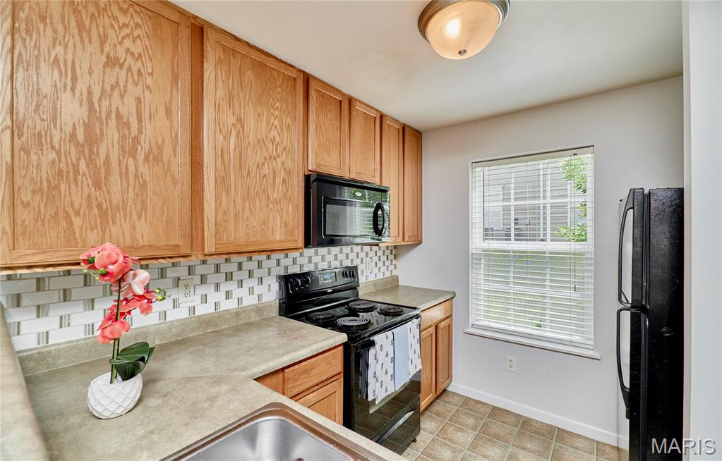 Springhurst Terrace #6 - Residential