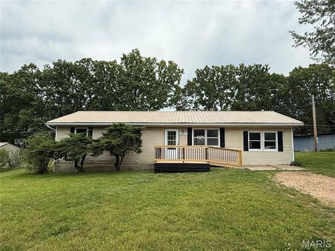 Photo of 16835 Lakewood Drive, Newburg, MO 65550 (MLS # 26030571)