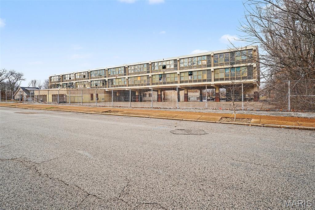 Arlington Add - Commercial Sale