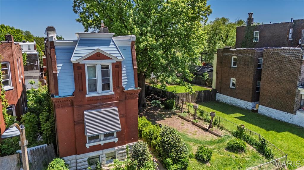 St Louis Commons Add - Residential