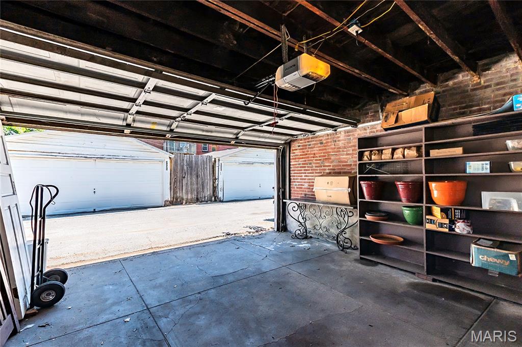St Louis Commons Add - Residential