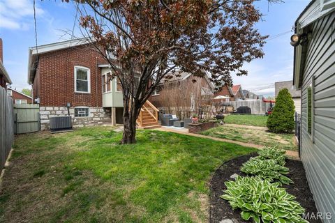 Tiny photo for 6118 Newport Avenue, St Louis, MO 63116 (MLS # 26022268)