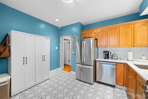 Tiny photo for 6118 Newport Avenue, St Louis, MO 63116 (MLS # 26022268)