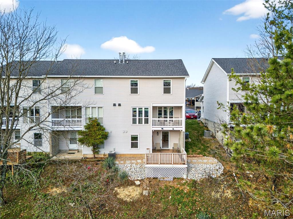 1436 Whispering Creek Drive