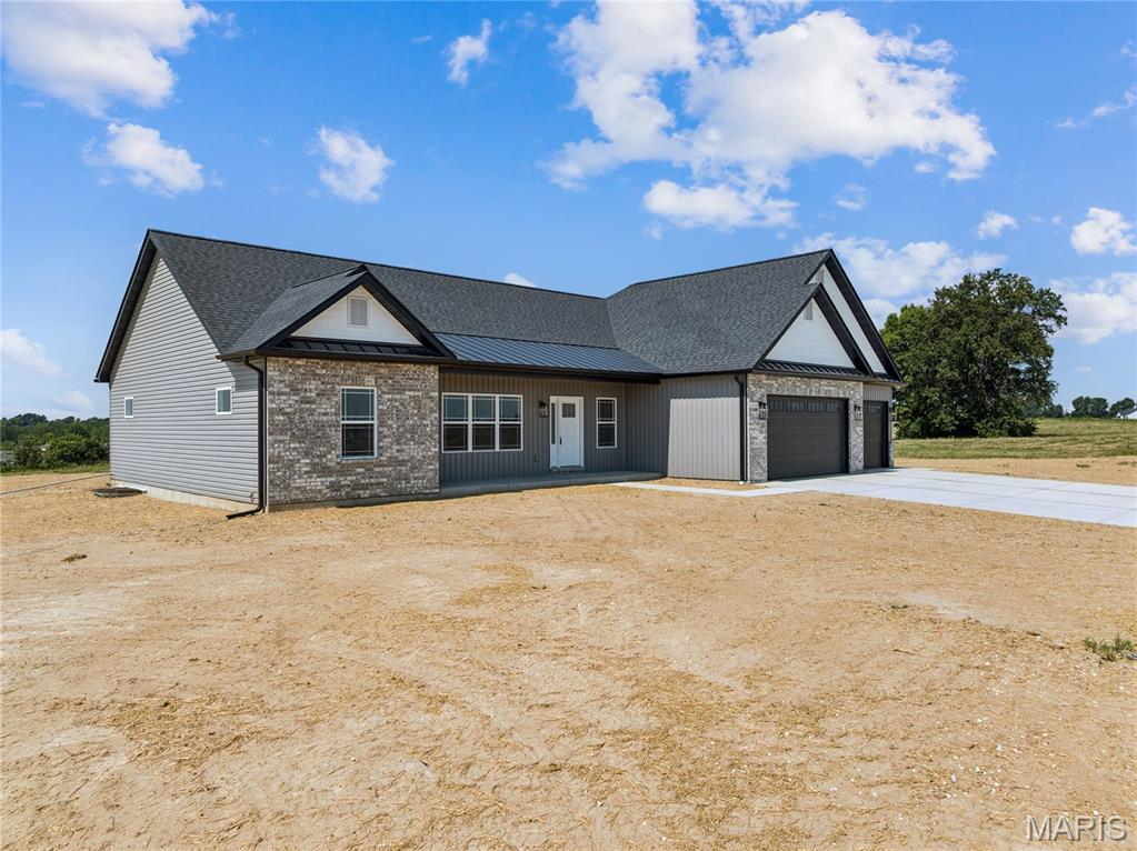 101 Sunrise Lane