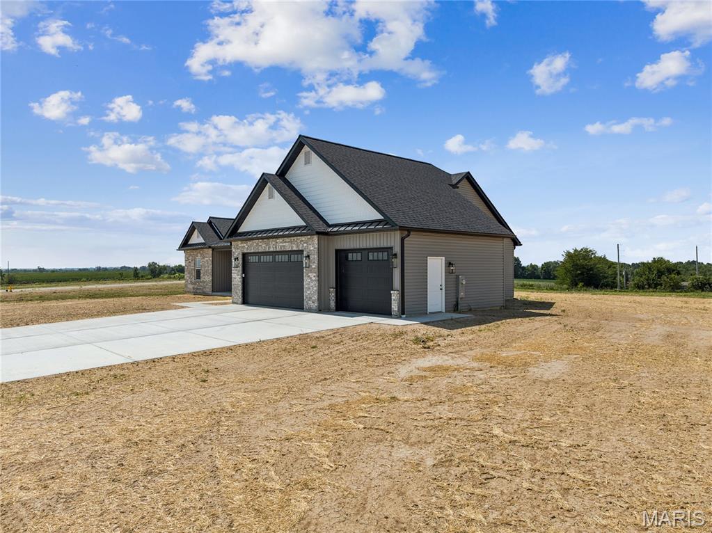 101 Sunrise Lane