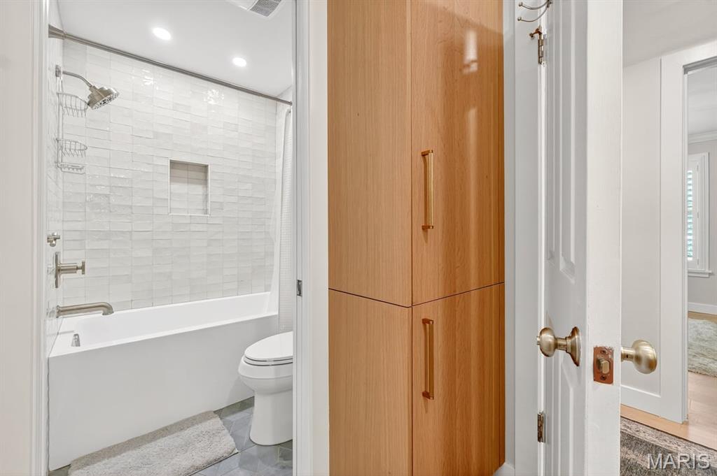 West Point Lane - Residential