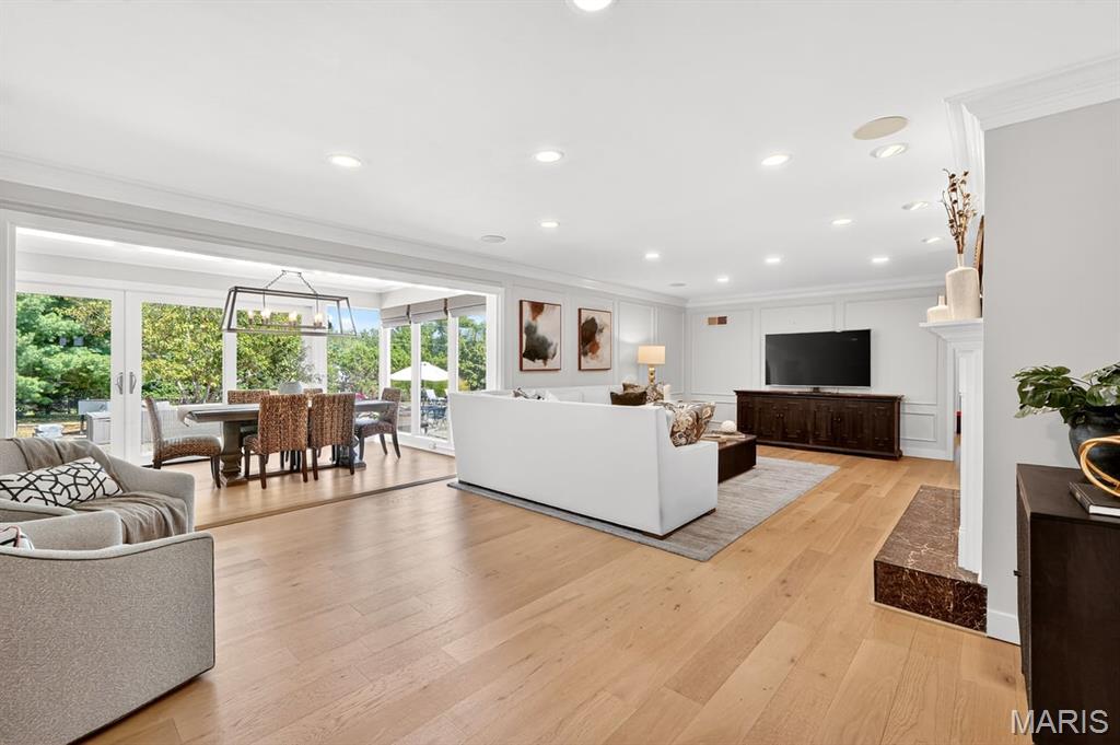 West Point Lane - Residential