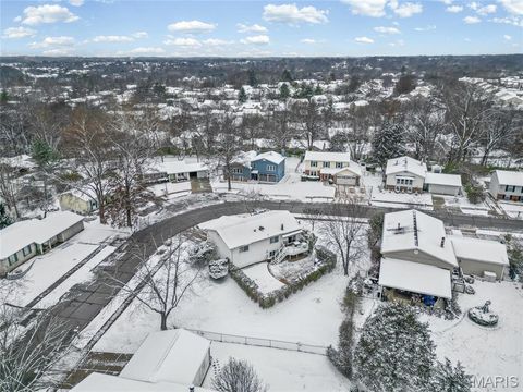 Tiny photo for 327 Parma Drive, Ballwin, MO 63021 (MLS # 25079676)