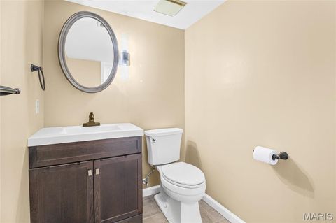 Tiny photo for 327 Parma Drive, Ballwin, MO 63021 (MLS # 25079676)