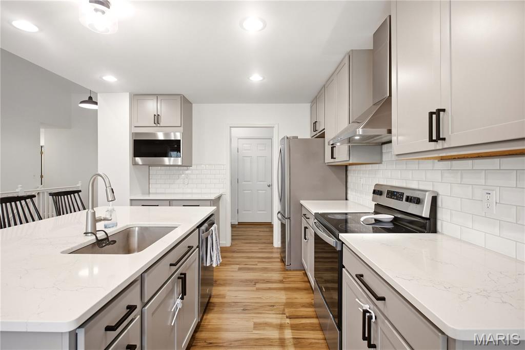 123 Cedar Heights