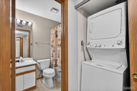 Tiny photo for 667 S Kirkwood Road #102, Kirkwood, MO 63122 (MLS # 26052124)