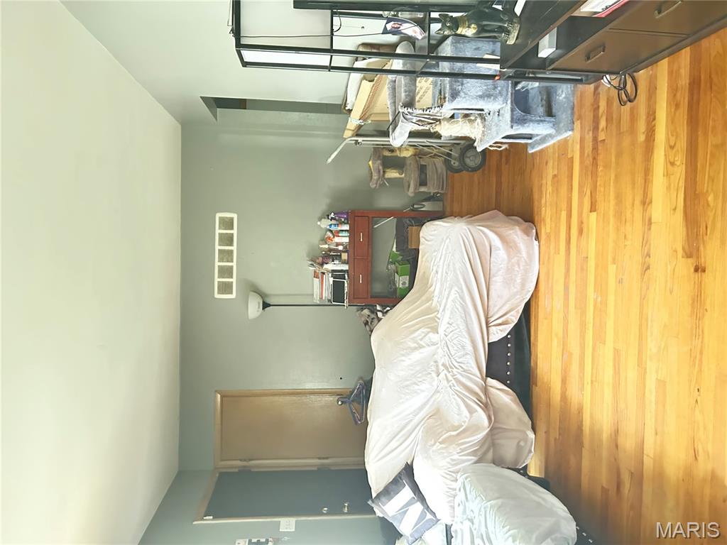 Jennings Manor - Residential