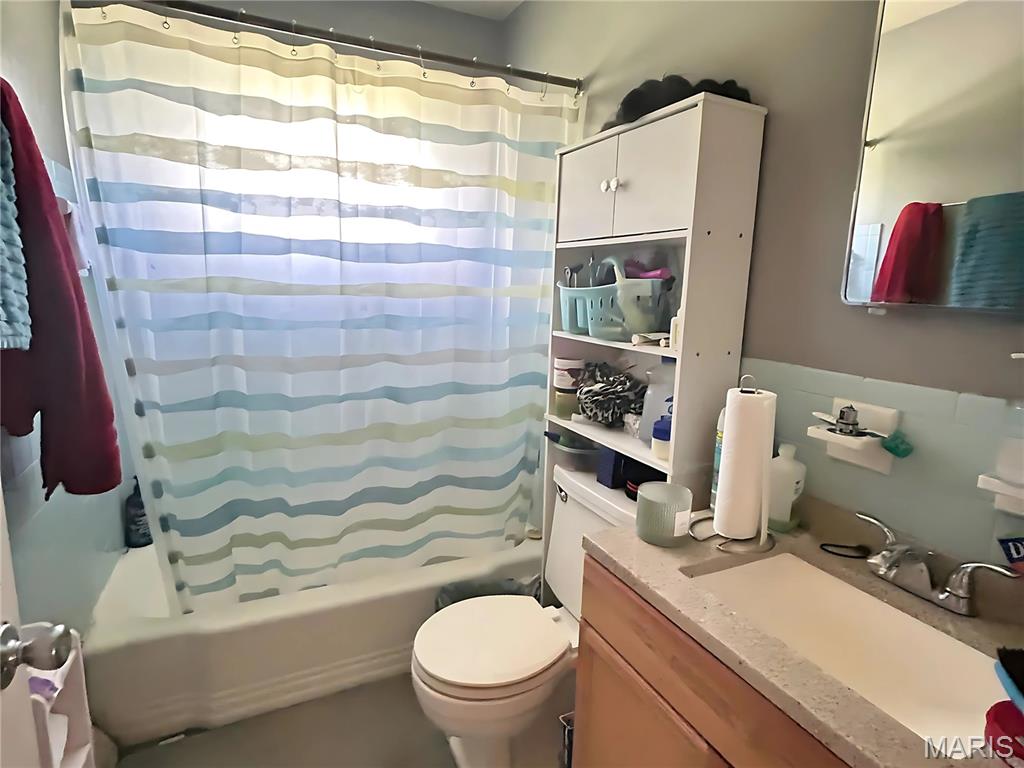 Jennings Manor - Residential