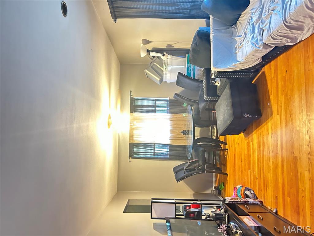 Jennings Manor - Residential