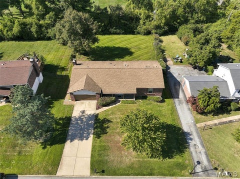 Tiny photo for 417 Nottingham Drive, Ballwin, MO 63011 (MLS # 26059444)