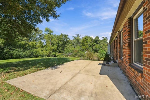 Tiny photo for 417 Nottingham Drive, Ballwin, MO 63011 (MLS # 26059444)