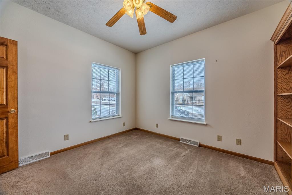 Eastlawn Div 02 - Residential