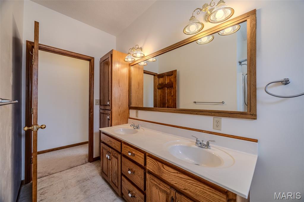 Eastlawn Div 02 - Residential