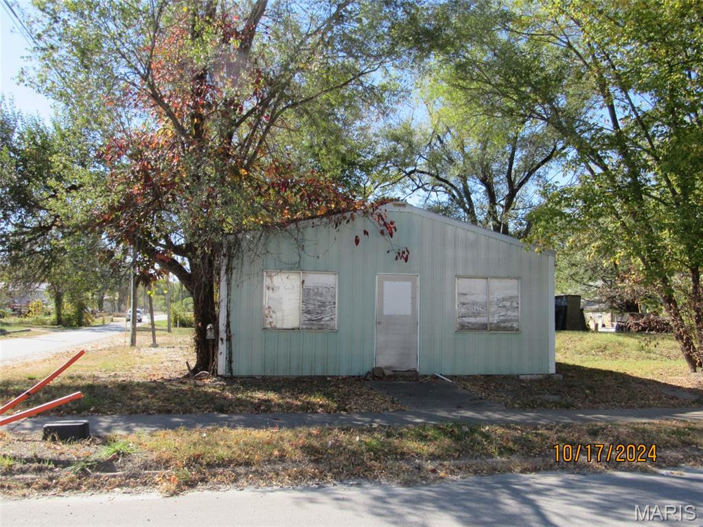 Louisiana, Missouri 63353, United States, ,Commercial,Coming Soon,210780