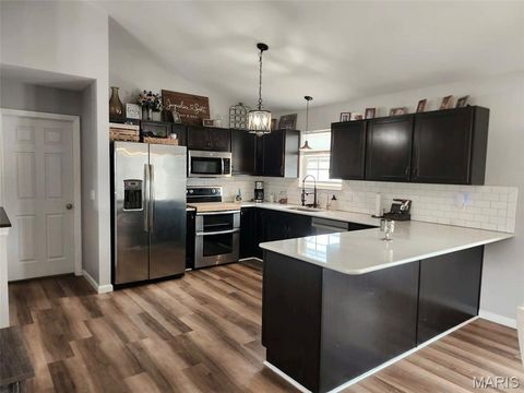 Tiny photo for 210 Creekwood Boulevard, Troy, MO 63379 (MLS # 26017495)