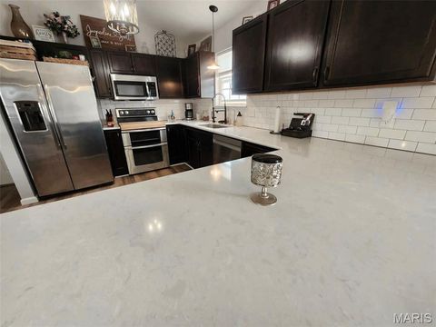 Tiny photo for 210 Creekwood Boulevard, Troy, MO 63379 (MLS # 26017495)