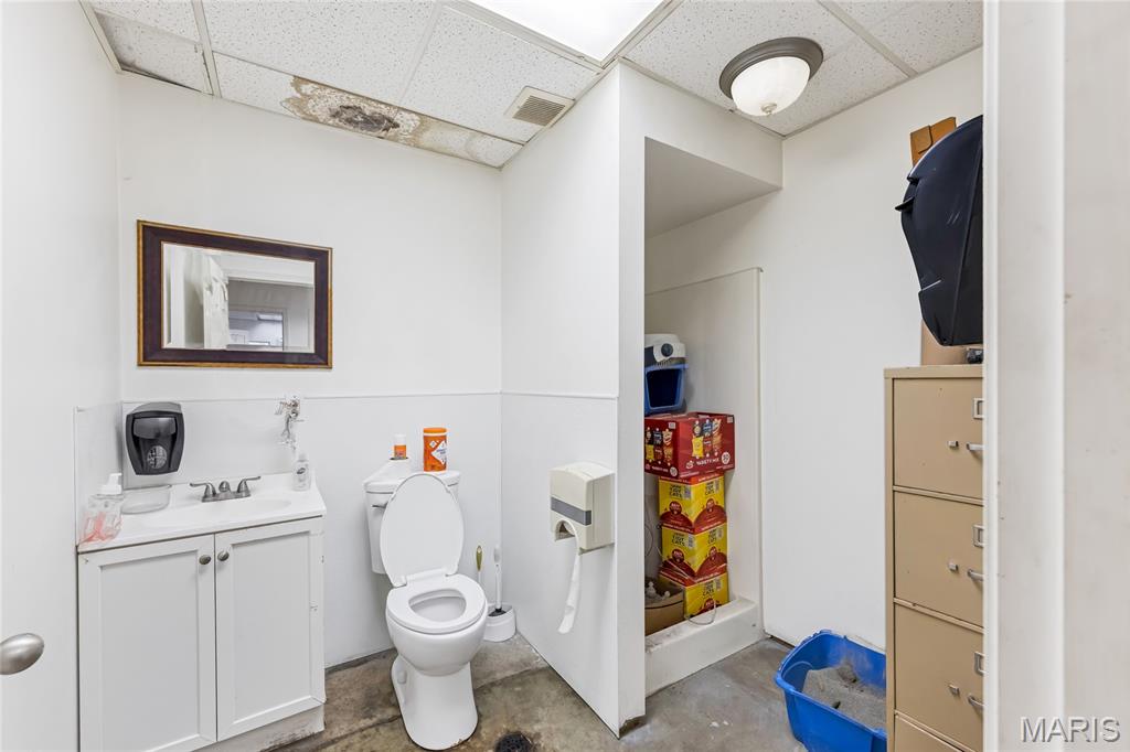 Jennings, Missouri 63136, United States, ,Commercial,Active,158103