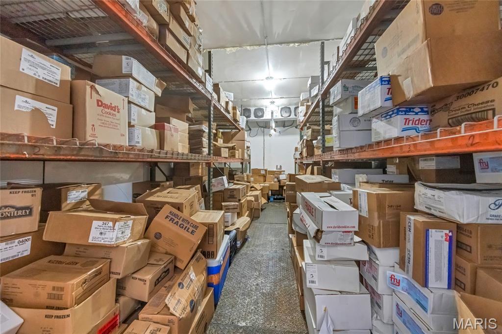 Jennings, Missouri 63136, United States, ,Commercial,Active,158103