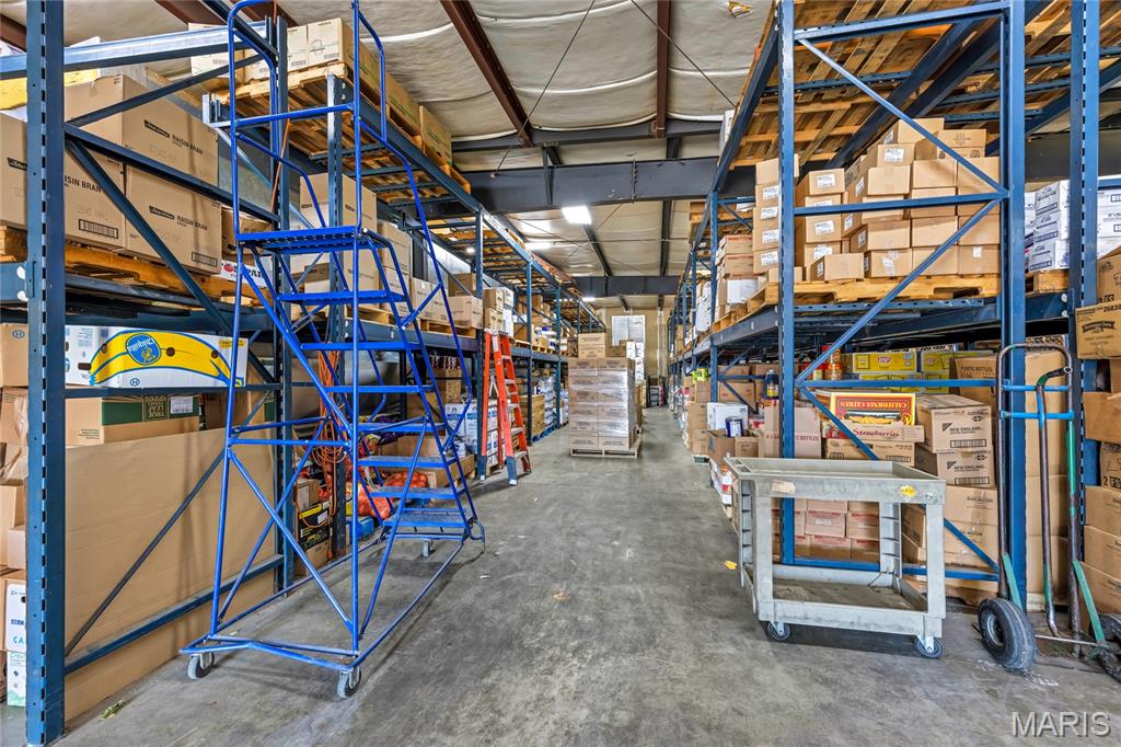 Jennings, Missouri 63136, United States, ,Commercial,Active,158103