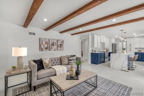 Tiny photo for 487 Runnymede Drive, Creve Coeur, MO 63141 (MLS # 25078862)