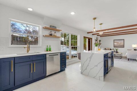 Tiny photo for 487 Runnymede Drive, Creve Coeur, MO 63141 (MLS # 25078862)