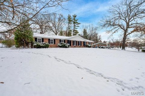 Tiny photo for 487 Runnymede Drive, Creve Coeur, MO 63141 (MLS # 25078862)