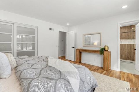 Tiny photo for 487 Runnymede Drive, Creve Coeur, MO 63141 (MLS # 25078862)