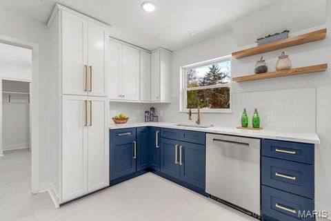 Tiny photo for 487 Runnymede Drive, Creve Coeur, MO 63141 (MLS # 25078862)