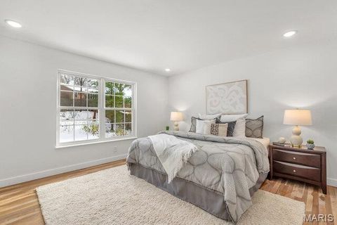 Tiny photo for 487 Runnymede Drive, Creve Coeur, MO 63141 (MLS # 25078862)