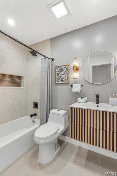 Tiny photo for 487 Runnymede Drive, Creve Coeur, MO 63141 (MLS # 25078862)