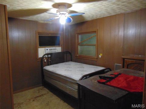 Tiny photo for 500 Ripley 21N-10, Doniphan, MO 63935 (MLS # 26030748)