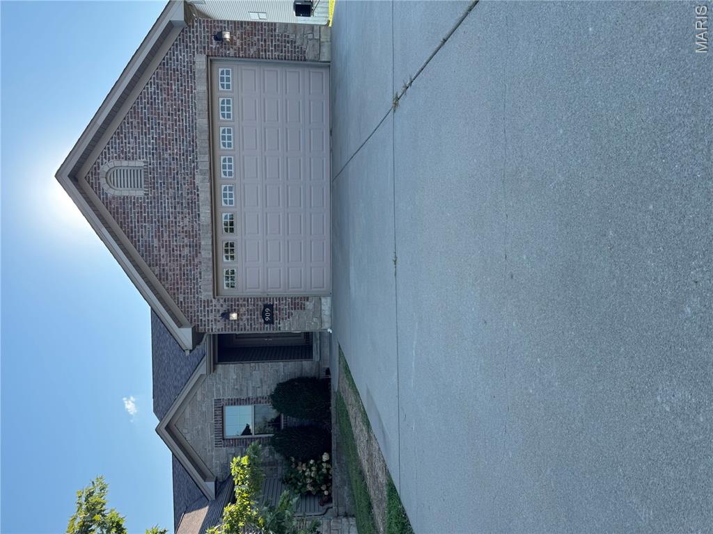 Meadow Oaks - Residential