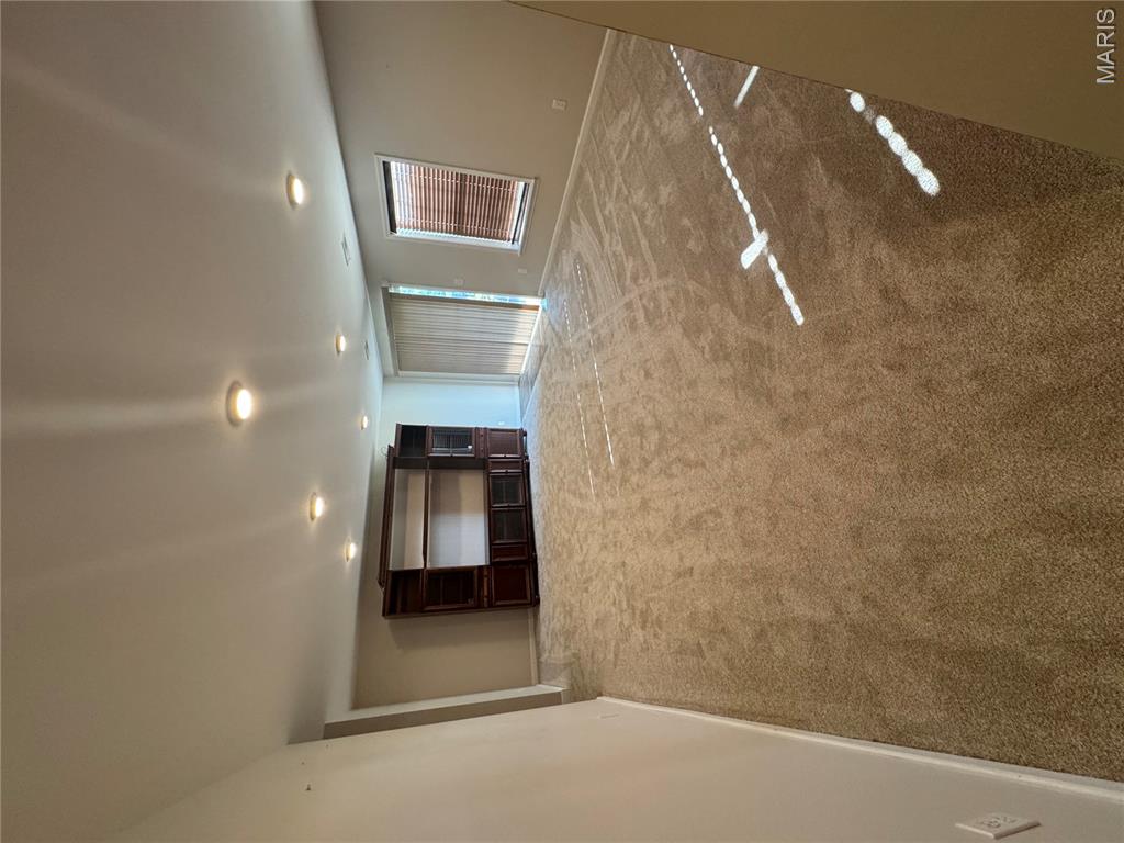 Meadow Oaks - Residential