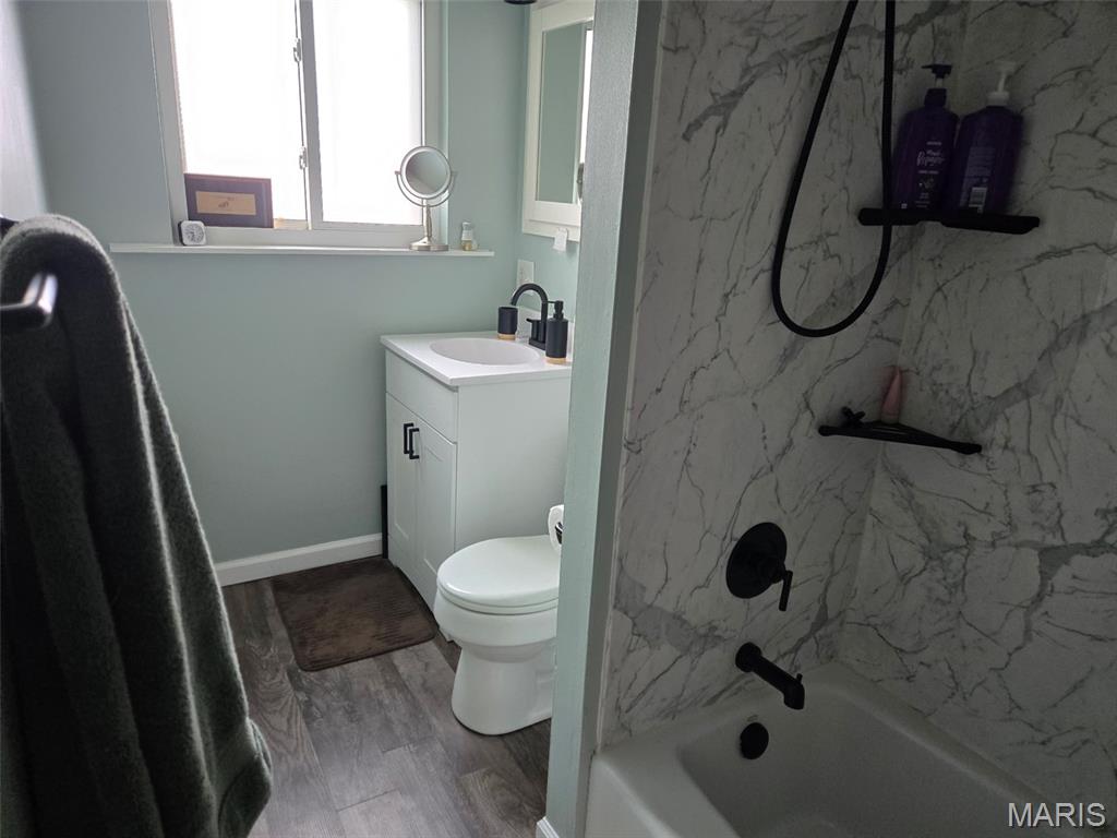 2871 Laurel View Lane