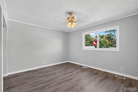Tiny photo for 198 Evans Lane, Elsberry, MO 63343 (MLS # 26064784)