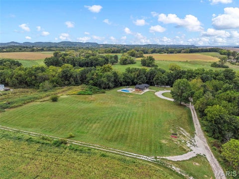 Tiny photo for 198 Evans Lane, Elsberry, MO 63343 (MLS # 26064784)