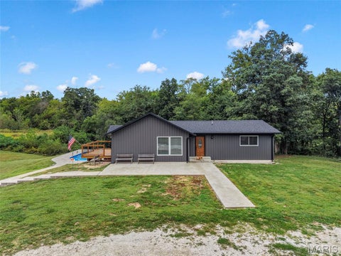 Tiny photo for 198 Evans Lane, Elsberry, MO 63343 (MLS # 26064784)