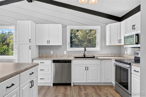 Tiny photo for 198 Evans Lane, Elsberry, MO 63343 (MLS # 26064784)