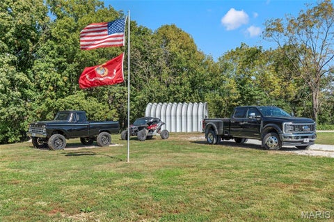Tiny photo for 198 Evans Lane, Elsberry, MO 63343 (MLS # 26064784)